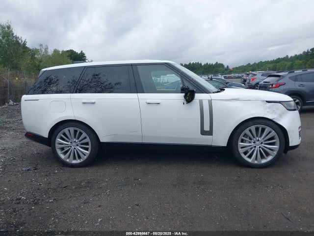 Land Rover aj120p6h 2025 SALKP9FU4SA286444 Image 13