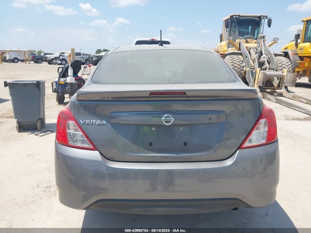 Nissan Versa 2018 3N1CN7AP4JL837800 Image 17