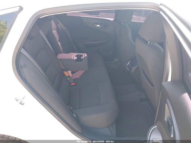 Chevrolet lfv 2023 1G1ZD5STXPF208368 Image 8