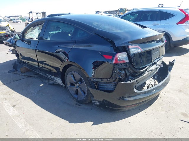 2023 TESLA MODEL 3 5YJ3E1EA7PF610379 Photo 2