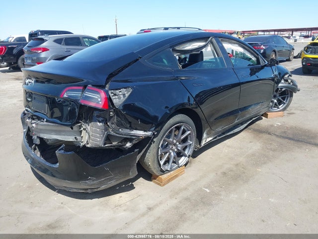 2023 TESLA MODEL 3 5YJ3E1EA7PF610379 Photo 3