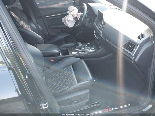 2018 AUDI SQ5 WA1C4AFY6J2211529 Photo 4