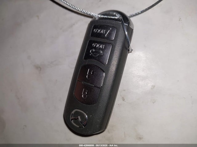 3MZBN1V39JM246592 Mazda py