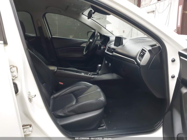 3MZBN1V39JM246592 Mazda py
