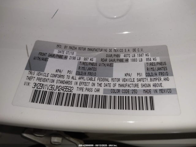 3MZBN1V39JM246592 Mazda py