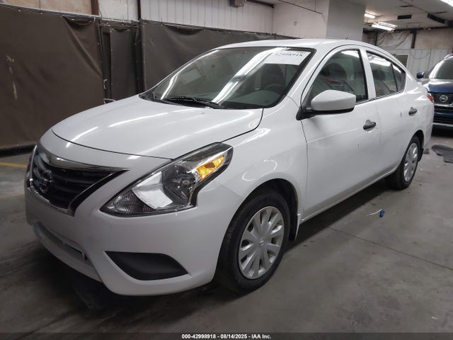 3N1CN7APXGL843559 Nissan 2016