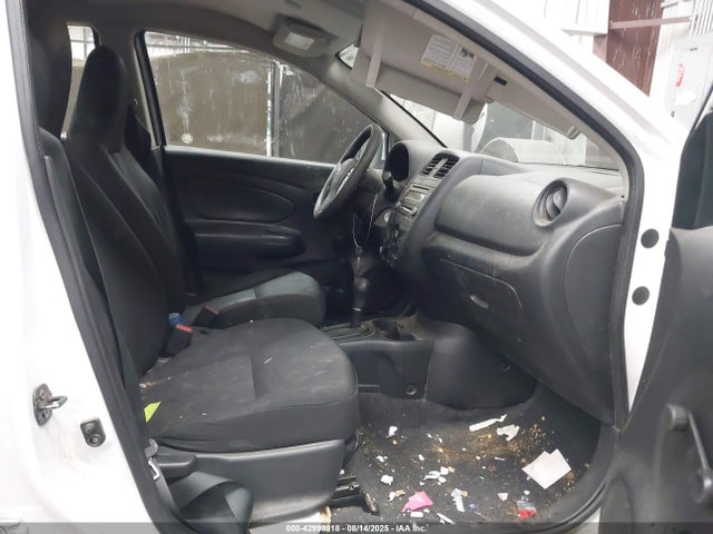 3N1CN7APXGL843559 Nissan 2016