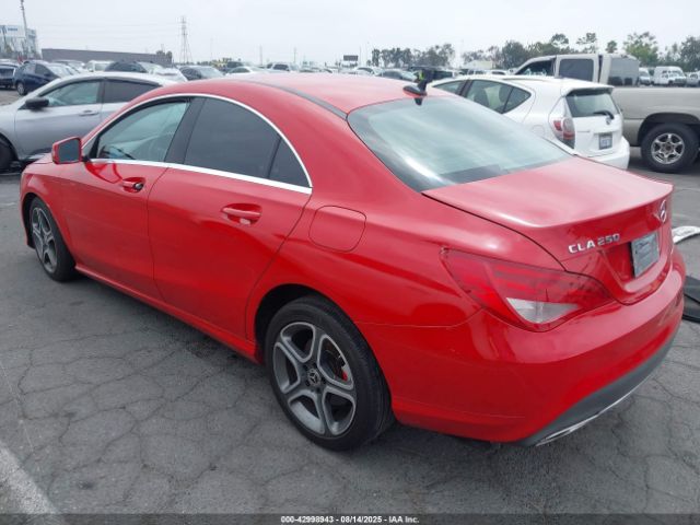 2019 MERCEDES-BENZ CLA 250 WDDSJ4EB0KN722717 Photo 2