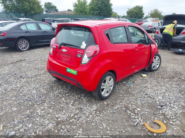Chevrolet ll0 2014 KL8CB6S9XEC521943 Image 4