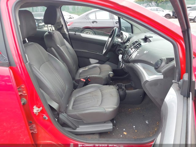 Chevrolet ll0 2014 KL8CB6S9XEC521943 Image 5