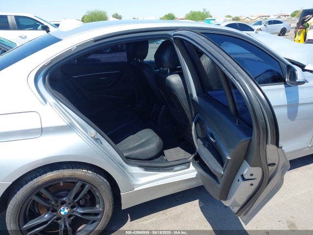 WBA8E9C50GK644531 BMW 328I