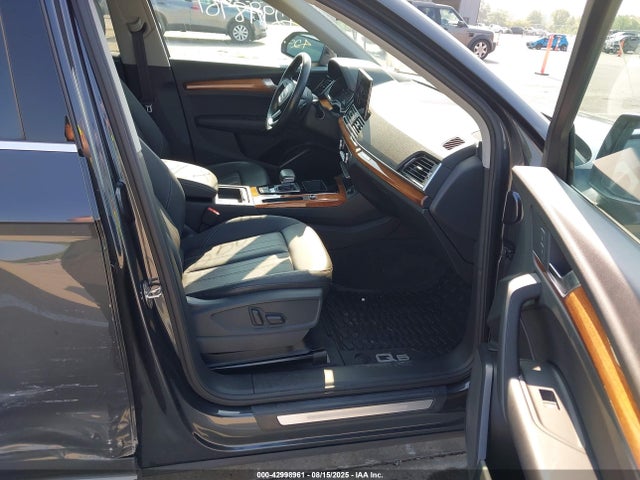 2021 AUDI Q5 WA1AAAFY1M2036028 Photo 4