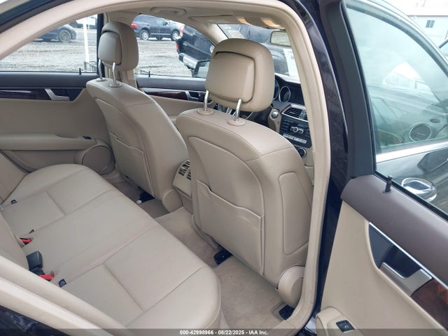 WDDGF4HB9EG243059 Mercedes-Benz C-Class