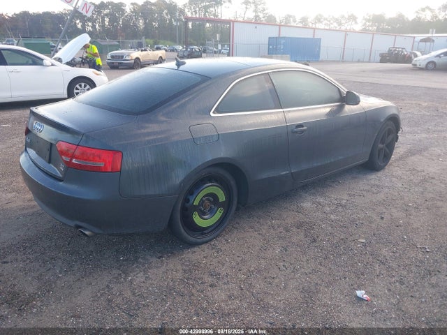 2010 AUDI A5 WAUCKAFR4AA064845 Photo 3