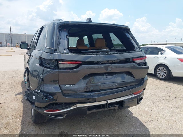 1C4RJHEG0R8554713 Jeep Grand Cherokee