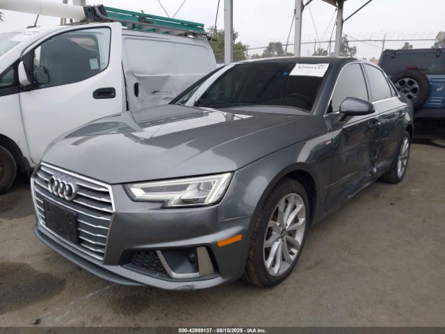 2019 AUDI A4 WAUENAF45KN001882 Photo 1