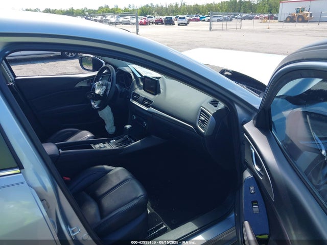 3MZBN1V38JM232652 Mazda py
