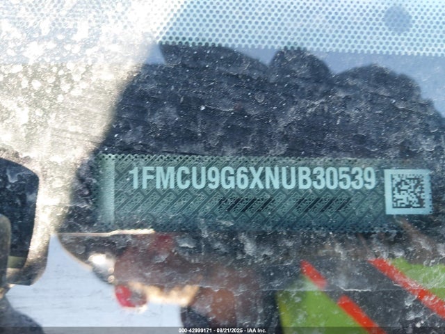 1FMCU9G6XNUB30539 Ford dragon di tc