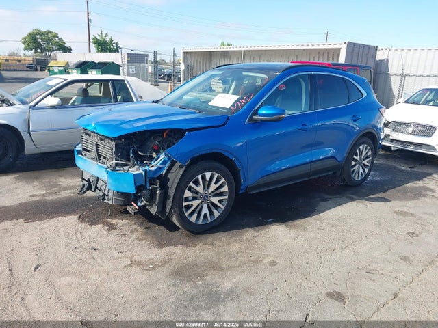 Ford Escape 2020 1FMCU9DZ5LUC50194 Image 2