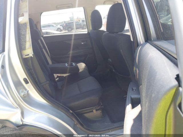 2018 MITSUBISHI OUTLANDER JA4AD3A33JZ052832 Photo 7
