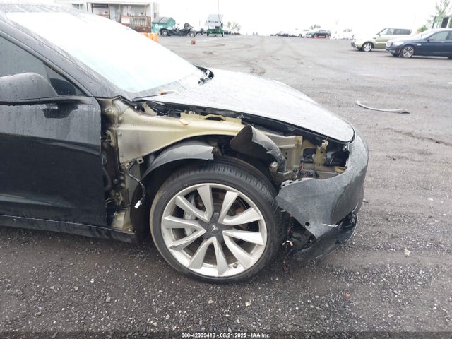 Tesla MODEL 3 2019 5YJ3E1EA1KF300494 Image 6