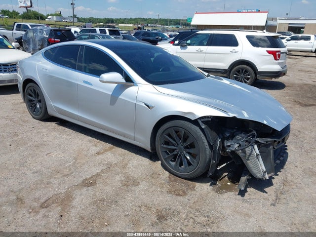 2017 TESLA MODEL S 5YJSA1E29HF202449 Photo 0