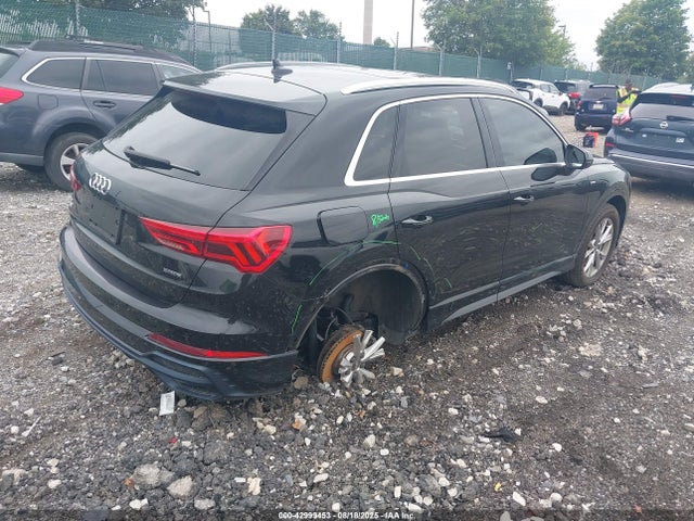 2021 AUDI Q3 WA1DECF36M1010936 Photo 3