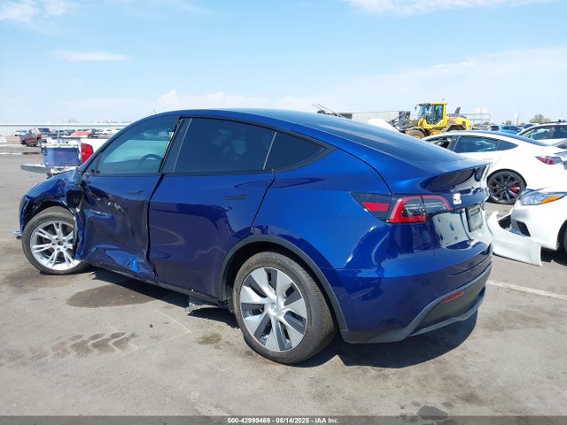 2022 TESLA MODEL Y 7SAYGAEE6NF340712 Photo 2