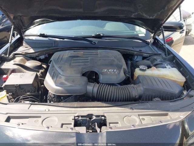 2021 CHRYSLER 300 2C3CCAAG0MH661636 Photo 9