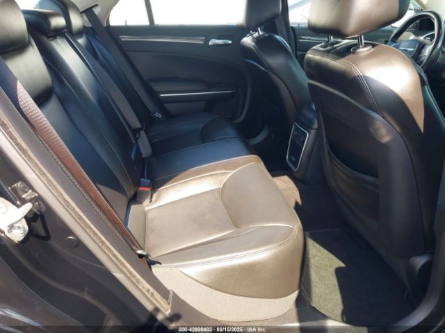 2021 CHRYSLER 300 2C3CCAAG0MH661636 Photo 7