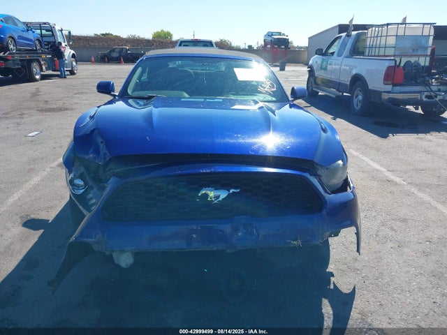 1FATP8EM1G5328727 Ford 2016