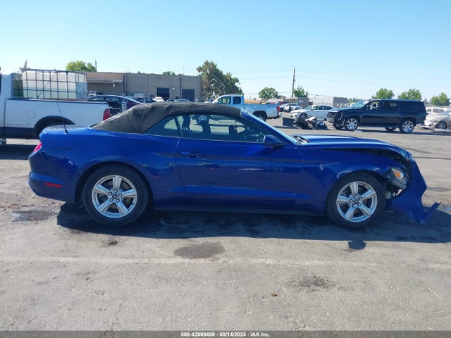 1FATP8EM1G5328727 Ford 2016