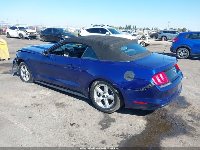 1FATP8EM1G5328727 Ford 2016