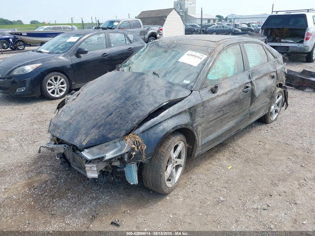 2019 AUDI A3 WAUAUHFF4KA075636 Photo 1