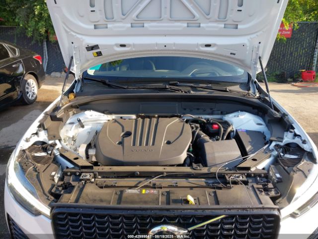 2025 VOLVO XC60 YV4M12RMXS1075024 Photo 9