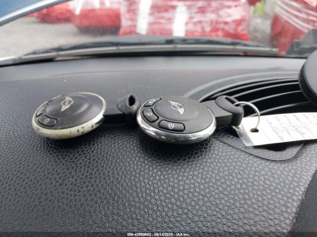 2010 MINI COOPER S WMWMS3C51ATY51127 Photo 10