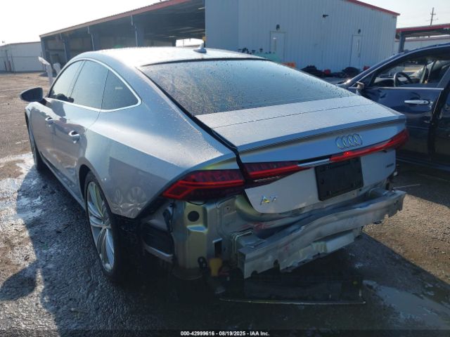 2019 AUDI A7 WAUS2AF21KN050619 Photo 2