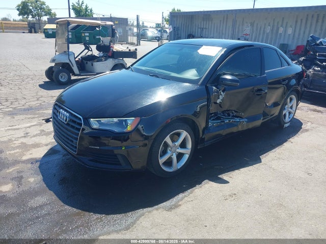 2016 AUDI A3 WAUA7GFF8G1015044 Photo 1