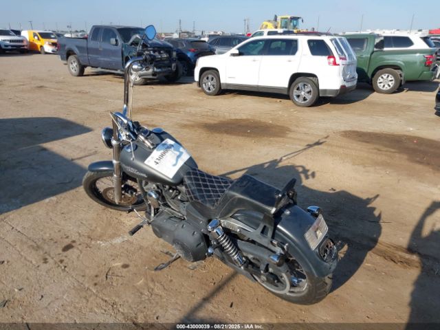 2007 HARLEY-DAVIDSON FXDBI 1HD1GX43X7K315978 Photo 2