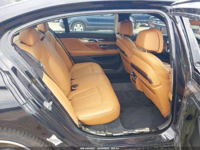 2016 BMW 740I WBA7E2C5XGG504296 Photo 7