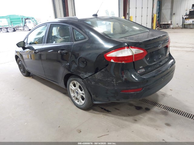 Ford Fiesta 2014 3FADP4BJ0EM160254 Image 3