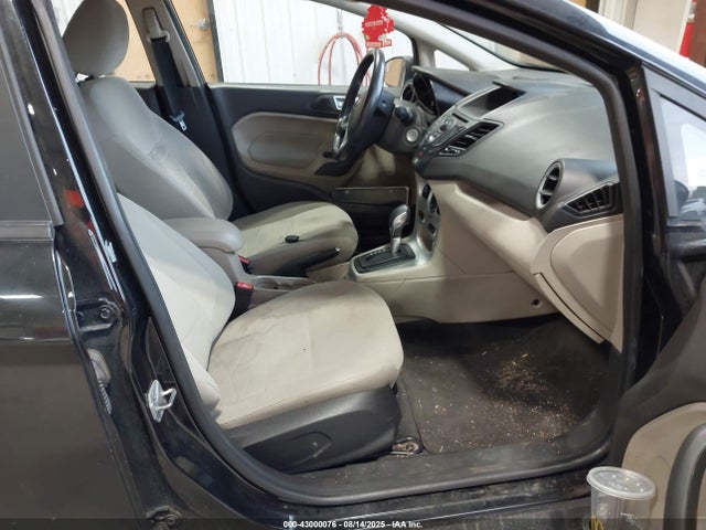 Ford Fiesta 2014 3FADP4BJ0EM160254 Image 5