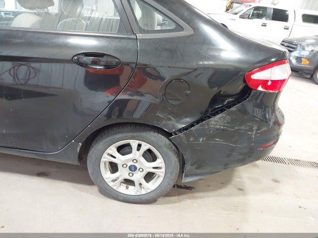 Ford Fiesta 2014 3FADP4BJ0EM160254 Image 6