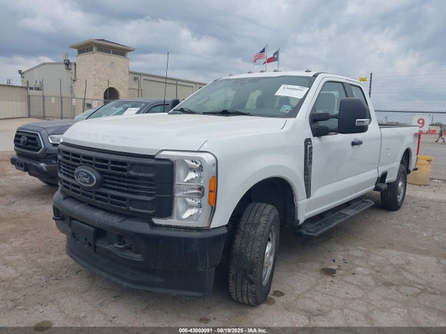 Ford 2023 2023 1FT7X2BA6PED03860 Image 2