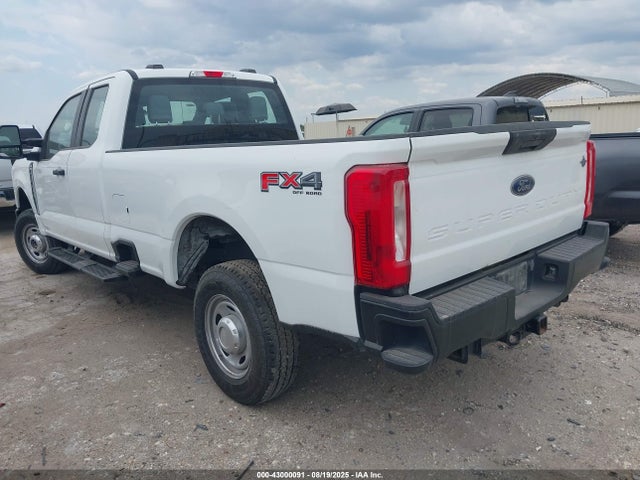 Ford 2023 2023 1FT7X2BA6PED03860 Image 3