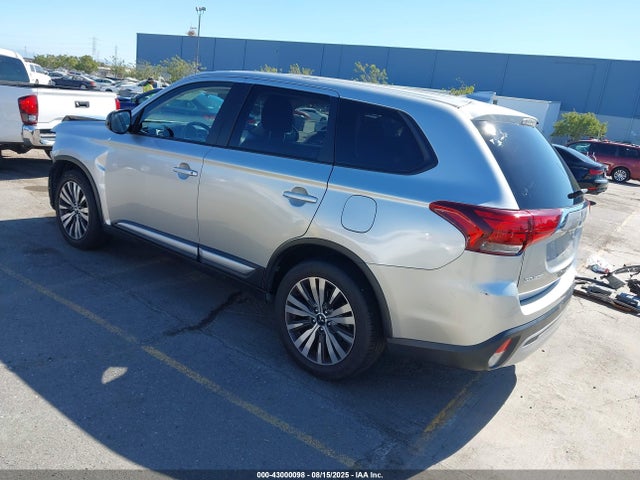 2020 MITSUBISHI OUTLANDER JA4AD2A31LZ019115 Photo 2