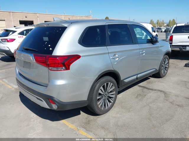 2020 MITSUBISHI OUTLANDER JA4AD2A31LZ019115 Photo 3