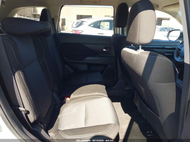 2020 MITSUBISHI OUTLANDER JA4AD2A31LZ019115 Photo 7