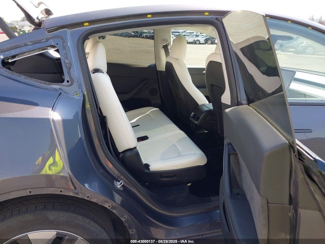 2023 TESLA MODEL Y 7SAYGAEE5PF925445 Photo 7