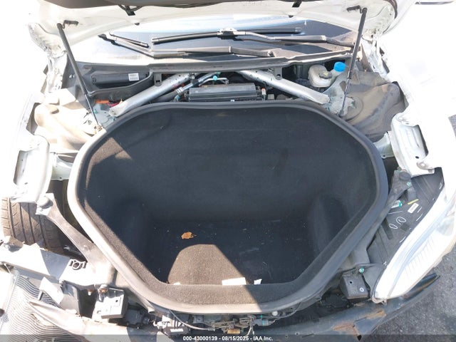 2015 TESLA MODEL S 5YJSA1E2XFF114099 Photo 9